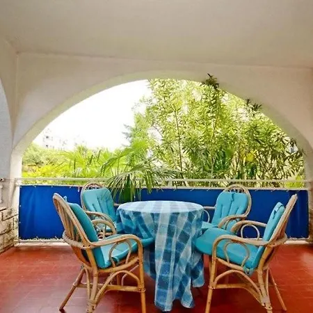 Guest house Aurora *